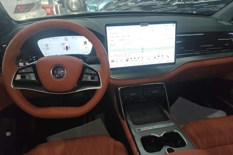 Used BYD Tang New Energy 2025 Model Smart Drive Version DM-i 175KM Prestige Version