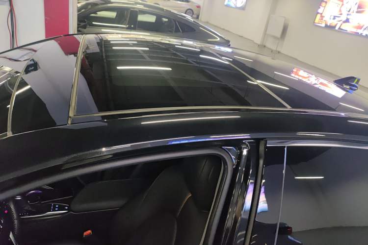 Used Toyota Camry 2023 Dual-Motor 2.5HG Luxury Edition
