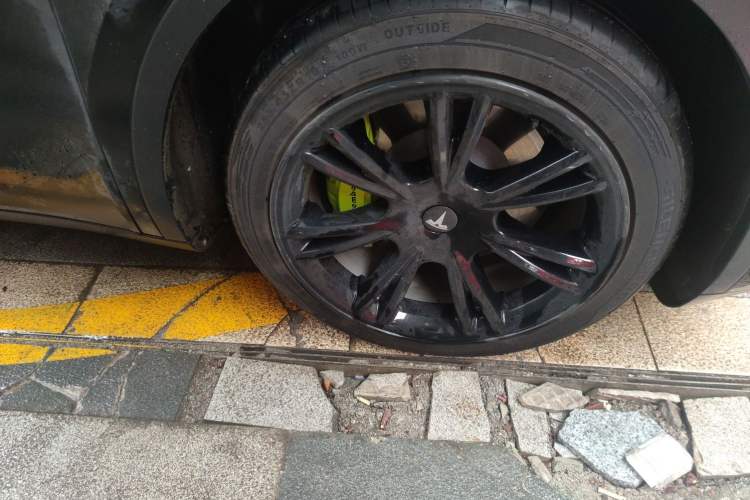 Used Tesla Model Y 2021 Standard Range Rear-Wheel Drive Version