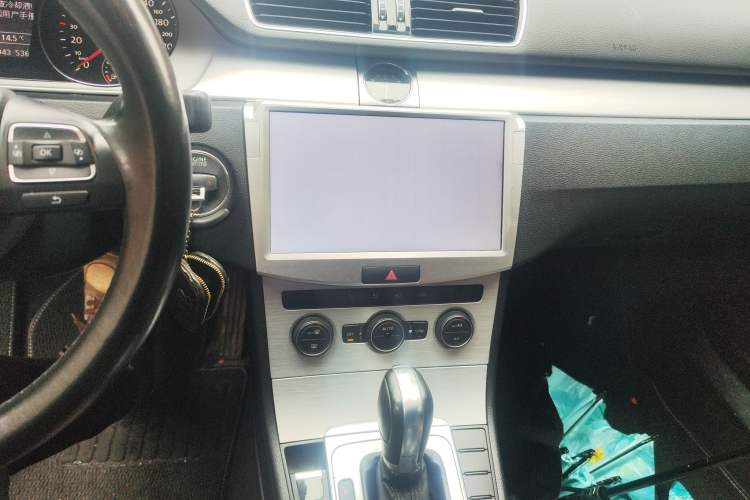 Used Volkswagen Magotan 2015 1.8TSI Advanced Model
