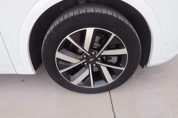 Used Li Auto L7 2023 Pro Model
