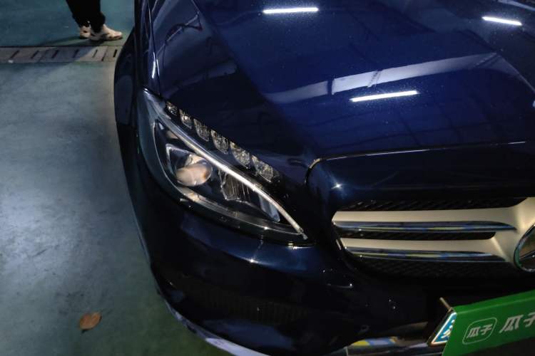 Used Mercedes-Benz C-Class 2018 C 200 L Sport Edition Right Front Headlight