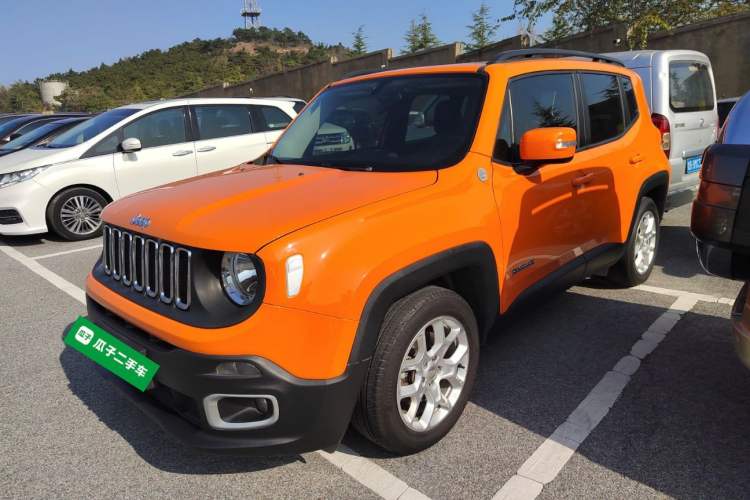 Used Jeep Renegade 2018 Connected Large Screen Version 180T Automatic High-Energy Edition