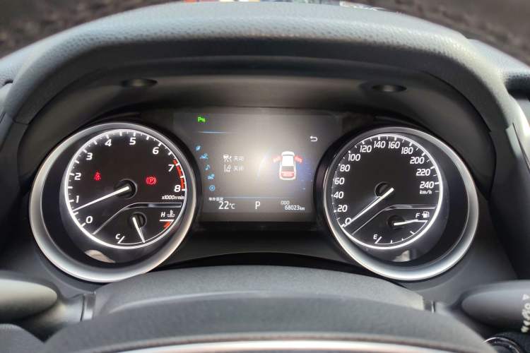 Used Toyota Camry 2018 2.0G Luxury Edition
