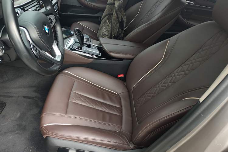 Used BMW 5 Series New Energy 2019 Updated Version 530Le Luxury Package Left Front Seat