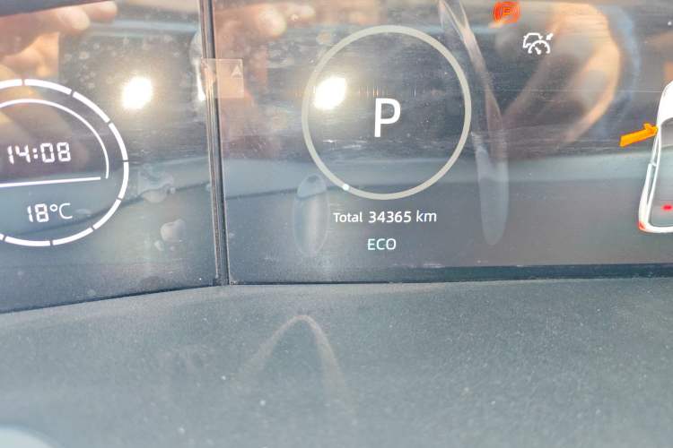 Used Changan UNI-V 2022 1.5T Prestige Version