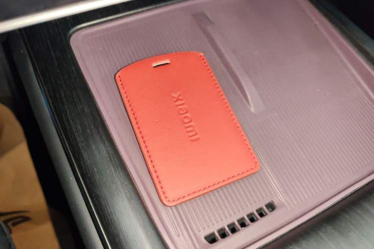 Used Xiaomi Auto SU7 2024 Four-Wheel Drive Ultra-Long Range Advanced Intelligent Driving Max Edition
