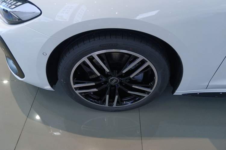 Used Audi A5L 2026 2.0T Sport Plus
