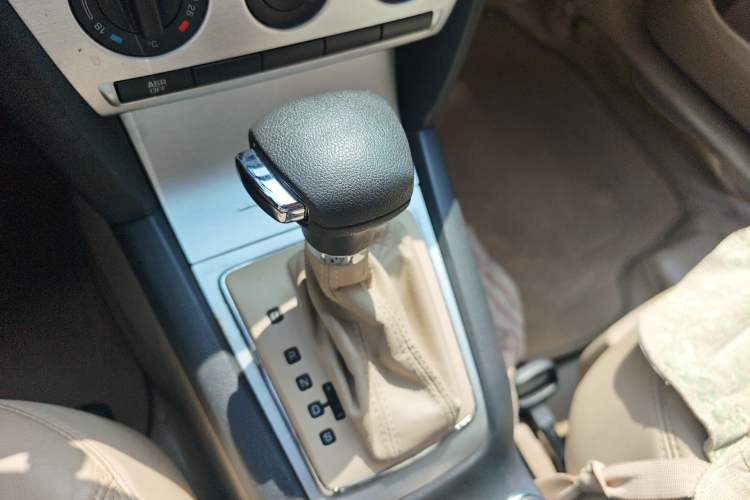 Used Skoda Octavia 2009 1.6L Automatic Elegance Edition
