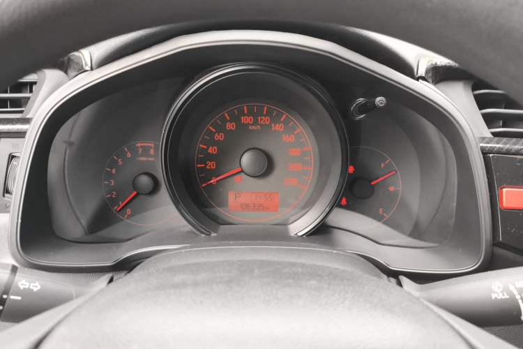 Used Honda Fit 2014 1.5L LX CVT Comfort Model Instrument Cluster