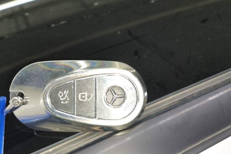 Used Mercedes-Benz C-Class 2024 Facelift C 260 L Night Edition Sport Version Interior 1