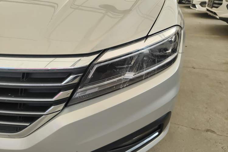 Used Volkswagen Lavida 2018 1.5L Automatic Comfort Edition China V Standard Left Front Headlight