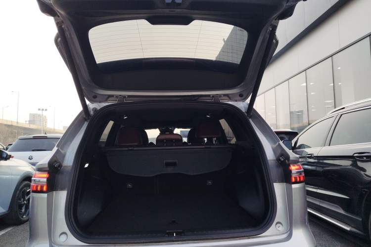 Used Geely Auto Monjaro L 2021 2.0TD DCT EVO Two-Wheel Drive Prestige Version
