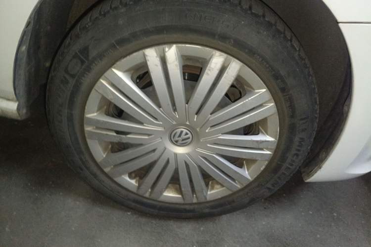 Used Volkswagen Polo 2016 1.6L Automatic Comfort Model