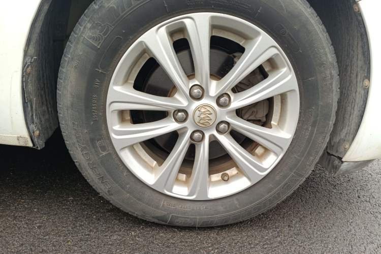 Used Buick GT 2015 15N Automatic Entry-Level Trim