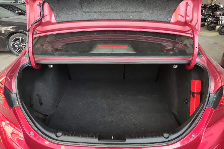 Used Mazda Mazda 3 Axela 2017 Sedan 1.5L Automatic Luxury Model Emission Standard China V