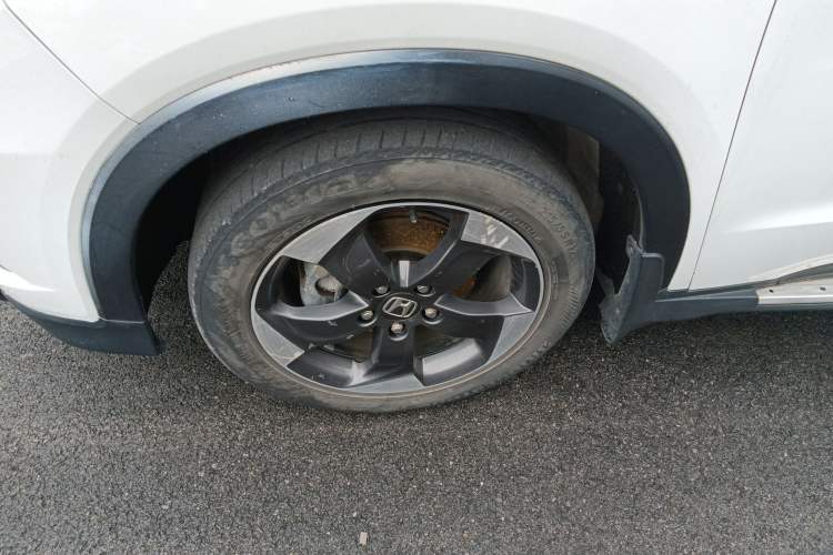 Used Honda Vezel 2015 1.8L CVT 2WD Luxury Model