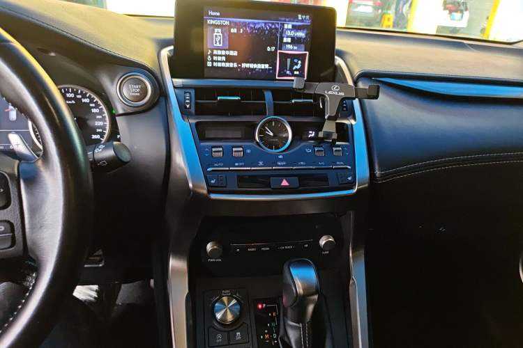 Used Lexus NX 2018 300 Front-Drive Freeline Edition