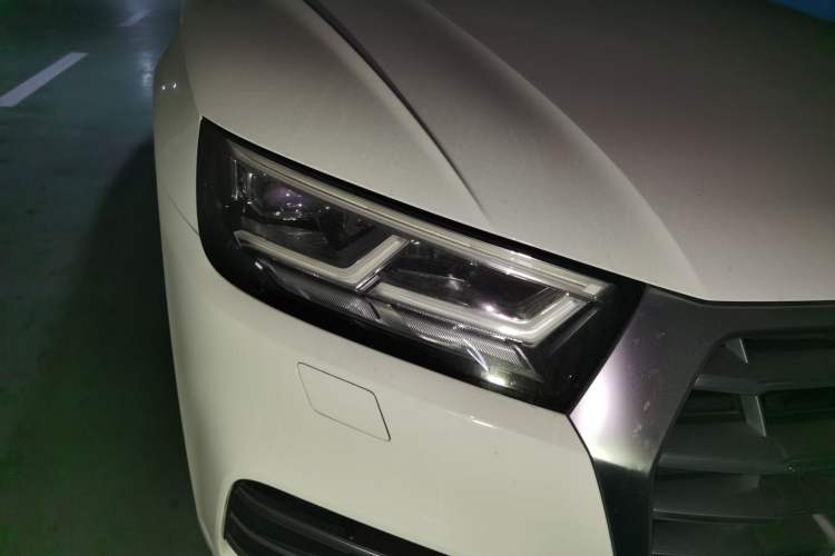 Used Audi Q5L 2020 40 TFSI Prestige Fashion Edition Right Front Headlight