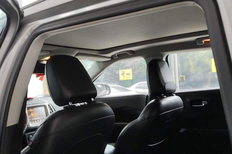 Used Jeep Compass 2017 200T Automatic Family Edition