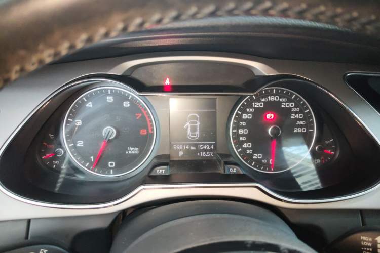 Used Audi A4L 2016 35 TFSI Collector's Edition Automatic Standard Model Instrument Cluster