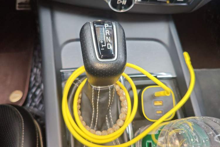 Used Volvo XC60 2019 T5 4x4 Smart & Dynamic Sport Edition China VI Standard