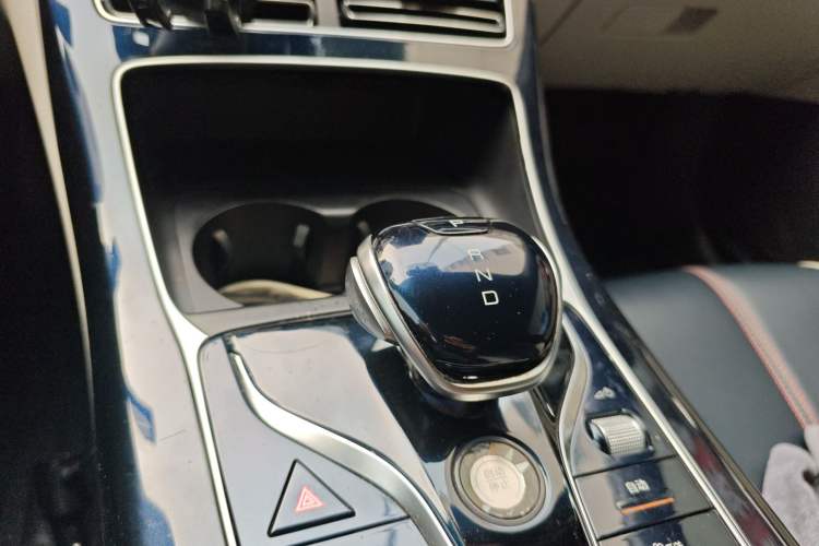 Used BYD Qin PLUS 2021 DM-i 55KM Flagship Model Gear Lever