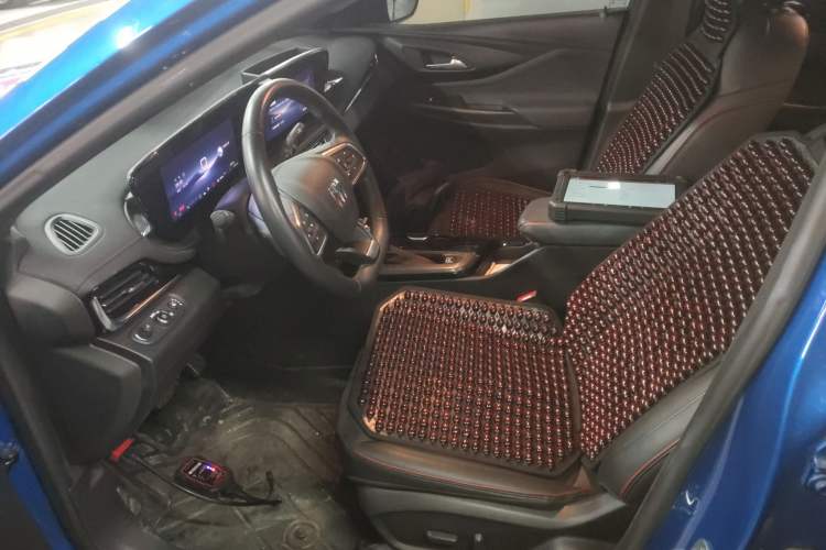 Used Buick Envista 2022 1.5T GS Fuel-Efficient Version Left Front Seat