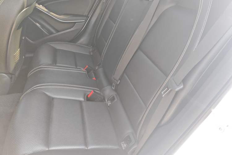 Used Mercedes-Benz GLA 2017 GLA 200 Sport Edition Left Rear Seat