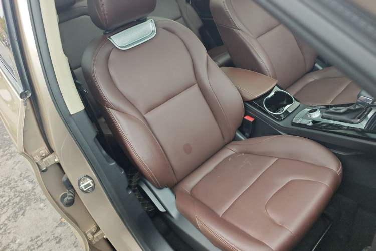 Used TRAUM S70 2018 1.5T Automatic Comfort Model 7 Seats