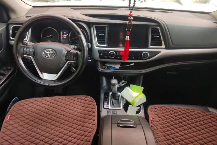 Used Toyota Highlander 2018 2.0T Four-Wheel Drive Prestige Version 7 Seats China VI Standard
