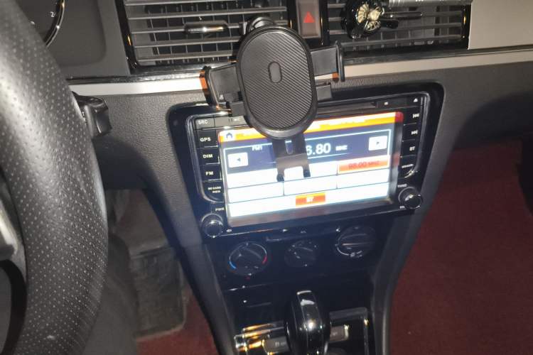 Used Volkswagen Bora 2015 Qihui Edition 1.6L Automatic Fashion Model