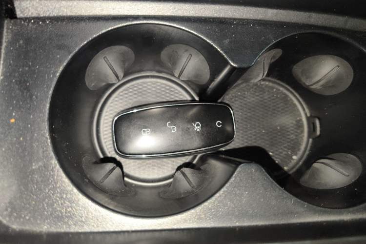 Used Denza D9 2024 DM-i 980 Four-Wheel Drive Flagship Model