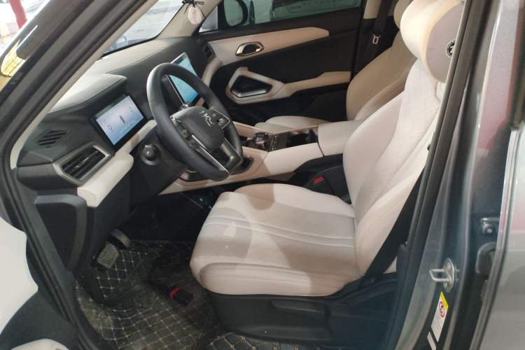 Used BYD Yuan UP 2024 401 km Active Version
