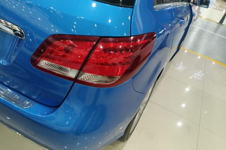 Used Mercedes-Benz B-Class 2015 B 200 Sport Edition