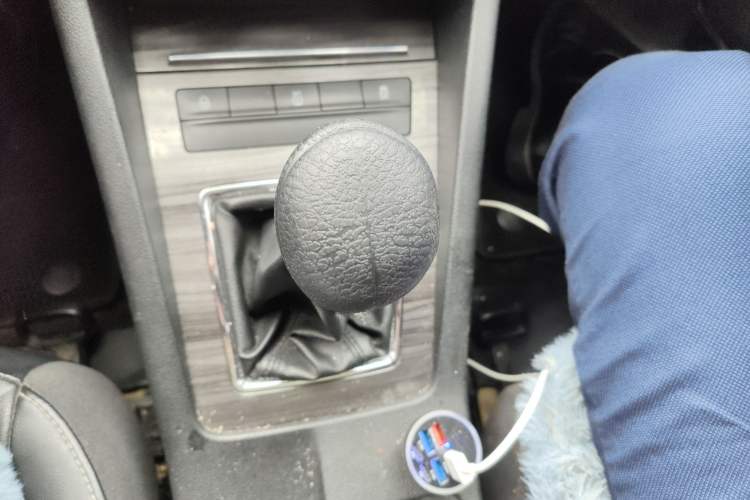 Used Skoda Octavia 2017 1.6L Manual Smart Drive Edition