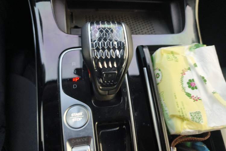 Used GAC Trumpchi M8 2024 Master Series Super Hybrid Edition Gear Lever