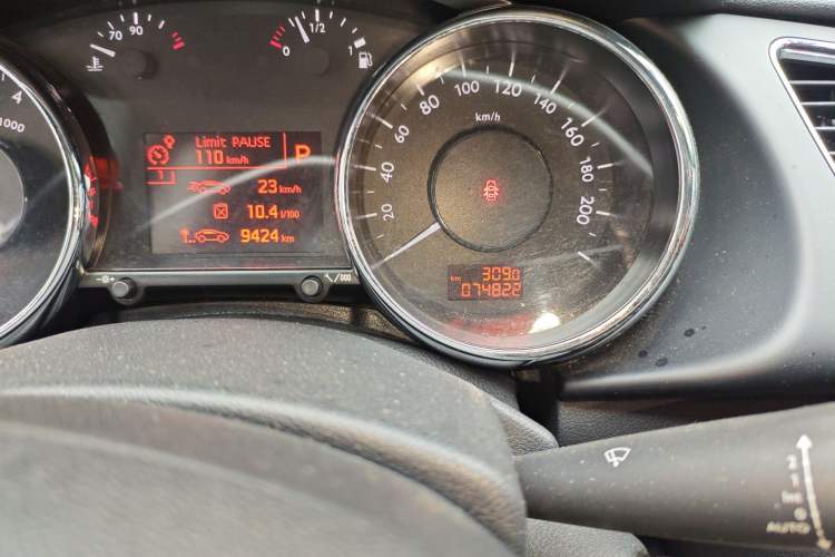 Used Peugeot 3008 2013 1.6THP Automatic Trend Edition
