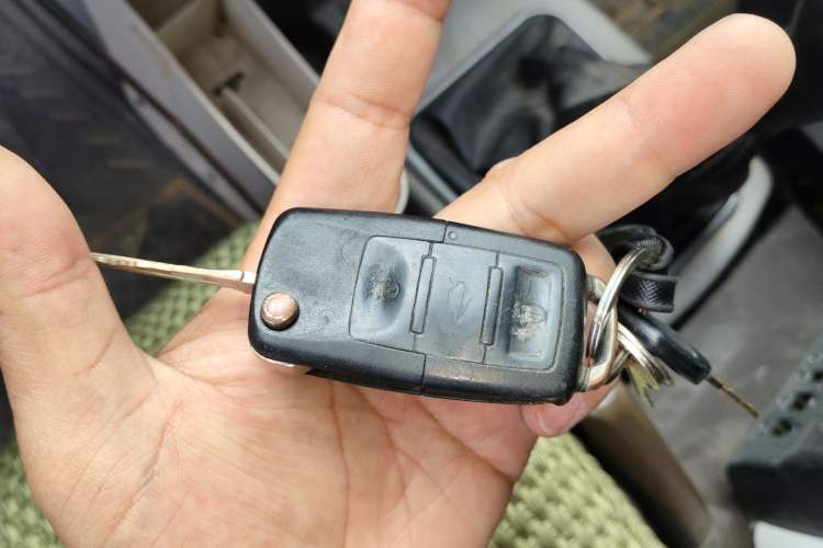 Used FORTHING Lingzhi 2015 V3 1.5L 5-Seater Special Offer Model
