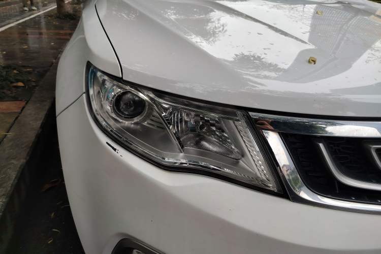 Used Geely Auto Emgrand X7 Sport 2016 1.8TD Automatic Smart Connectivity Version
