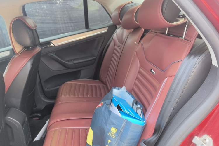 Used Volkswagen Bora 2013 1.6L Automatic Comfort Model Left Rear Seat