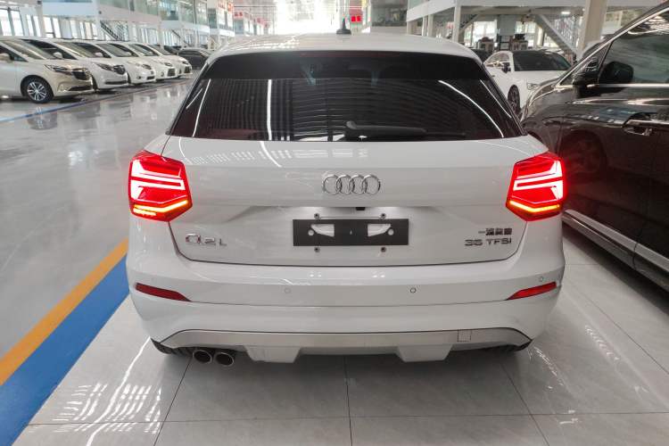 Used Audi Q2L 2018 35 TFSI Fashionable & Elegant Version China VI Emission Standard Rear