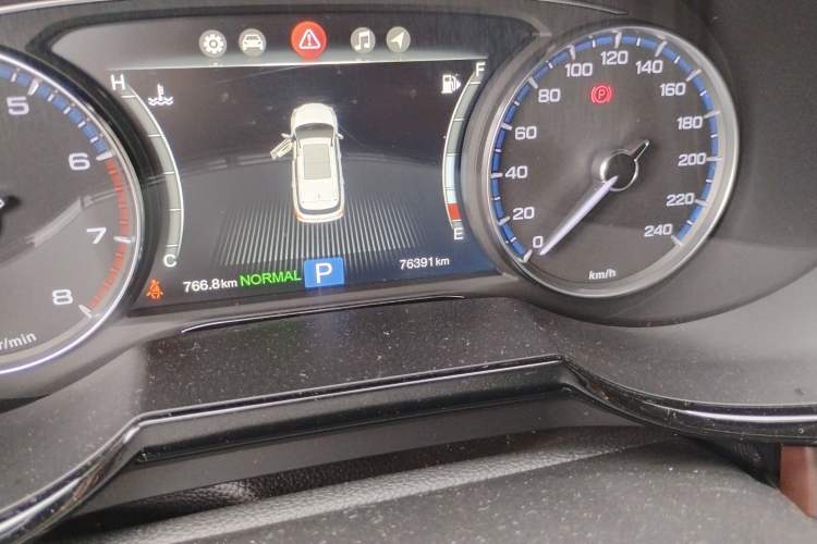 Used GAC Trumpchi GS8 2017 320T Two-Wheel Drive Luxury Smart Connectivity Version (7 Seats) Odometer Close Up