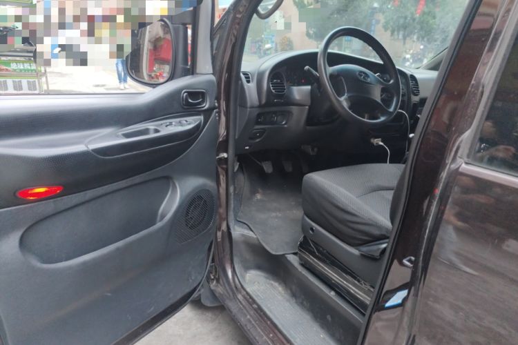 Used JAC Refine 2015 2.0L Shuttle Gasoline Long-Wheelbase Comfort Version HFC4GA3-3D
