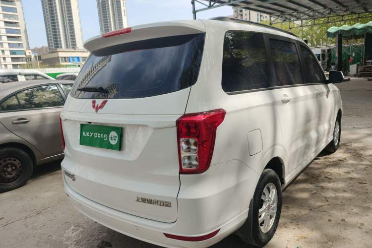 Used Wuling Hongguang 2021 1.5L Facelifted S Comfort Version with Electric Power Steering LAR
