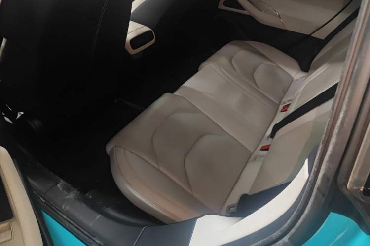 Used Xiaomi Auto SU7 2024 Four-Wheel Drive Ultra-Long Range Advanced Intelligent Driving Max Edition