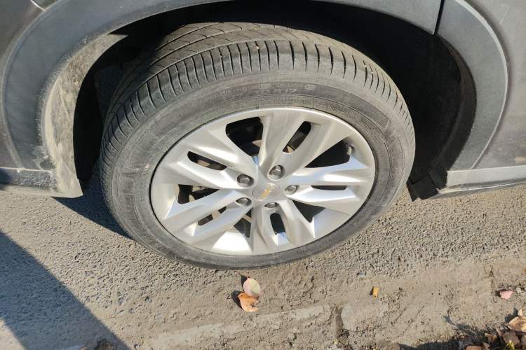 Used Chevrolet Orlando 2019 530T Automatic Luxury Edition (5-seat model) China VI Right Rear Wheel Hub