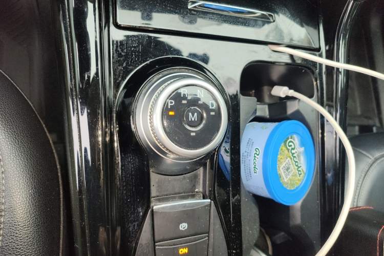 Used Ford Explorer 2020 EcoBoost 285 4x4 Titanium Edition 6 Seats