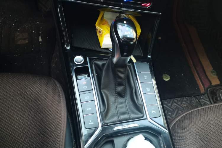 Used Volkswagen Passat New Energy 2020 430 PHEV Hybrid Elite Edition China VI Standard Gear Lever