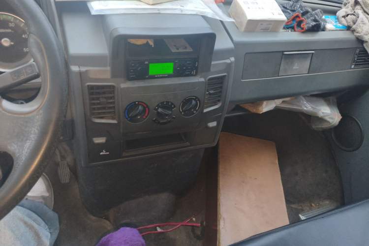 Used Iveco Daily 2014 2.5T-A35 NJ6484ACM47Z4